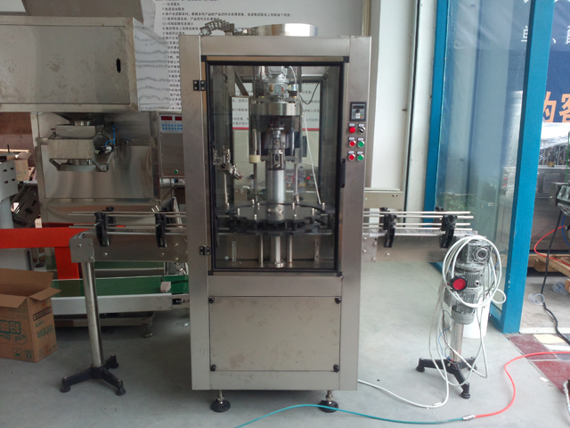 tappi automatici in linea ropp capping.jpg