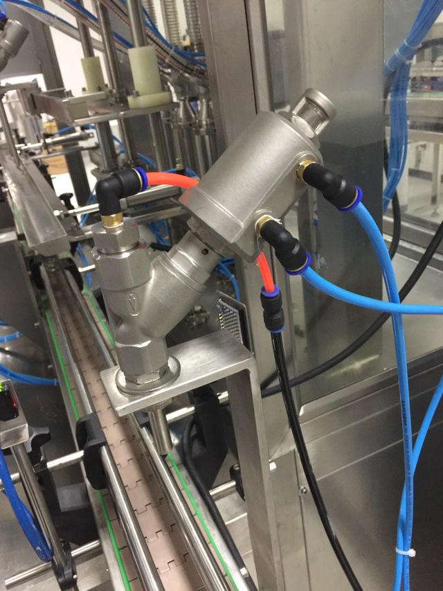 sistema di lavaggio del gas per il collegamento durante il riempimento.jpg