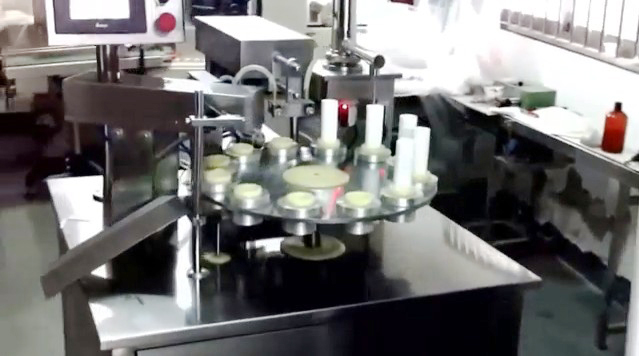 tubes filling ultrasonic sealing machine semi automatic sigillatrice riempitrice tubi ultrasonici equip.jpg