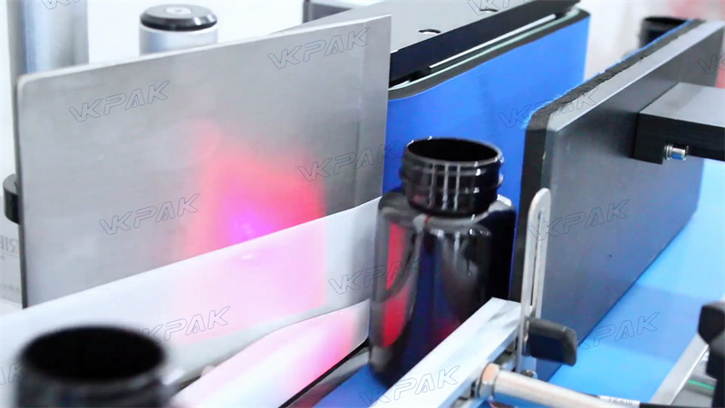 Coltello per pelare le etichette VK-TL