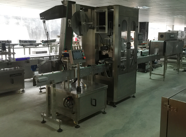 etichettatrice a nastro.jpg