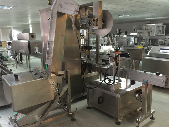 sistema di sollevamento tappi.jpg