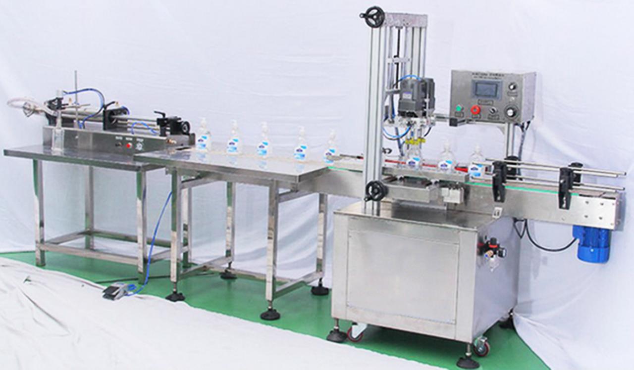 automatic screw capping machine macchina tappatrice a vite in linea.jpg