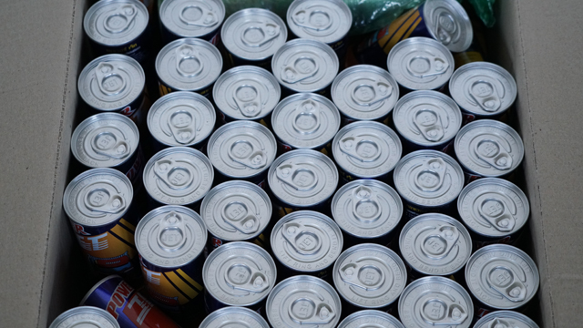 campioni di lattine.jpg