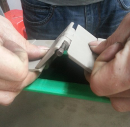 perno per sigillante di collegamento.jpg