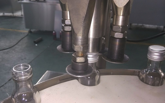 ropp_cap_sealing_machine_bottiglie_capper_macchina_con_singolo_h