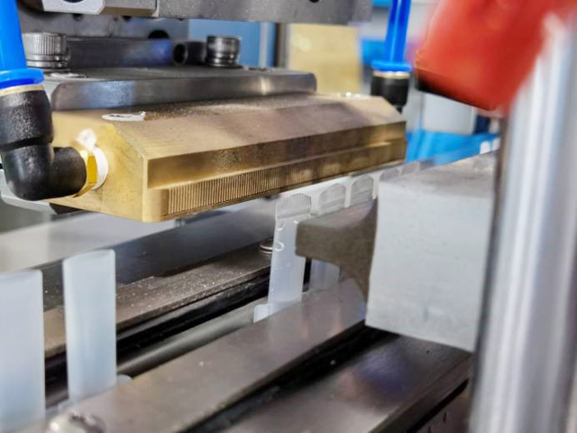 SIGILLATURA TUBO close pictures.jpg