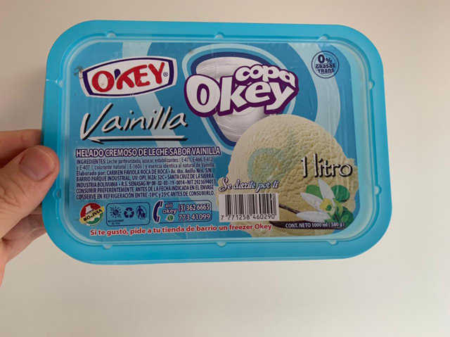 etichettatrice di copertura quadrata.jpg