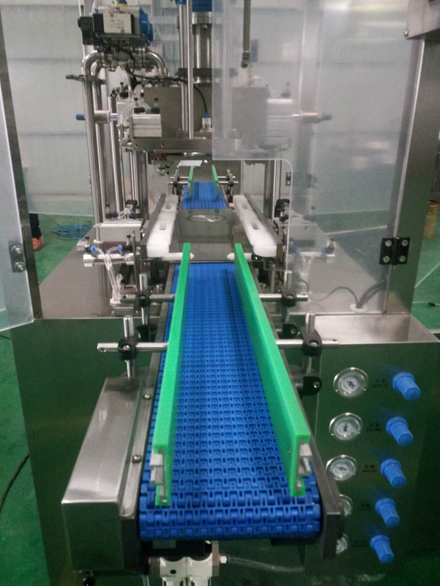 lattine consegna a nastro.jpg