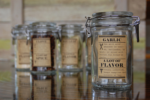 barattoli di vetro.jpg