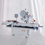 Etichettatrice orizzontale per bottiglie di fiale, fiale e flaconi servo lineari ad alta velocità