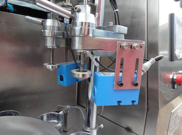 sensori fotoelettrici.jpg