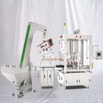 Attrezzatura di tappatura rotante ad alta velocità a 8 teste per tappi di pompa