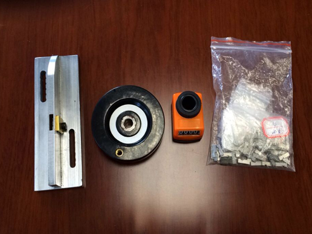 cutter mould for ultrasonic sealing machine MOULD&CUTTER per macchina sigillatrice per tubi ad ultrasuoni (1).jpg