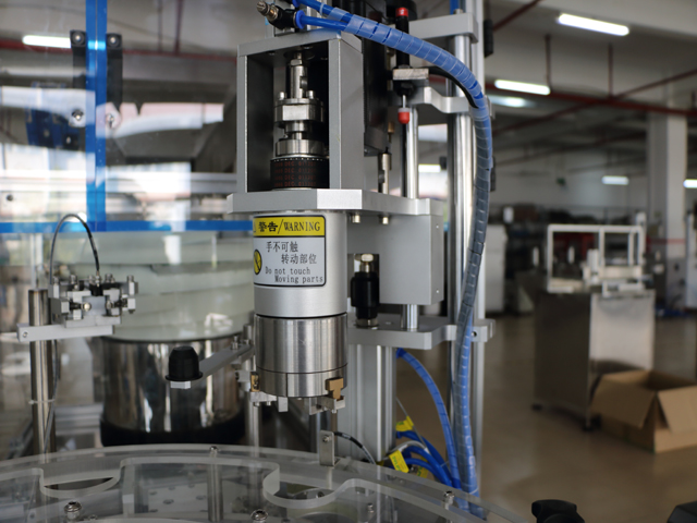 Testa di tappatura PER TAPPATORE A VITE.jpg