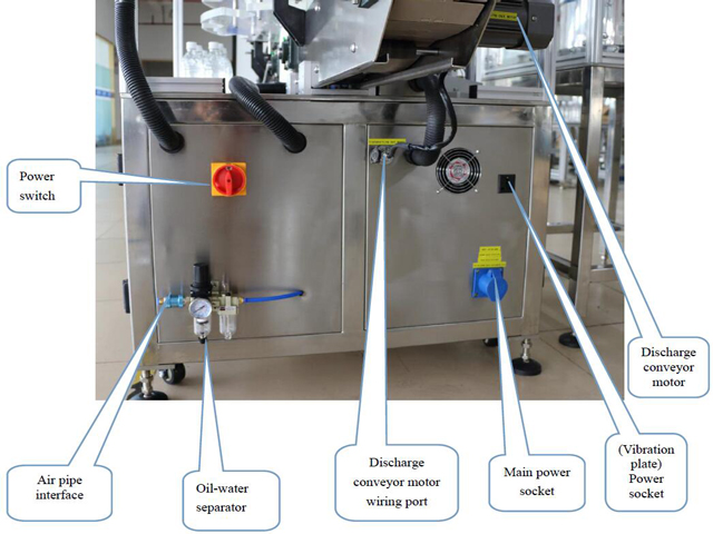 interruttore di alimentazione e prese.jpg