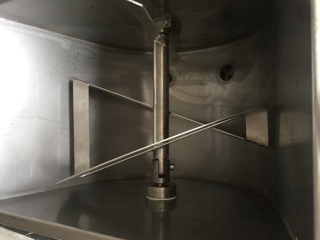 air guage for filling machines connected with air compressor manometro per volume di riempimento preciso.jpg