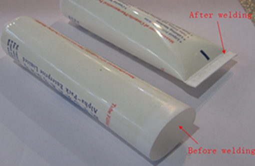 welding samples by ultrasonic tube sealer campioni di saldatura con sigillatrice per tubi ad ultrasuoni.jpg