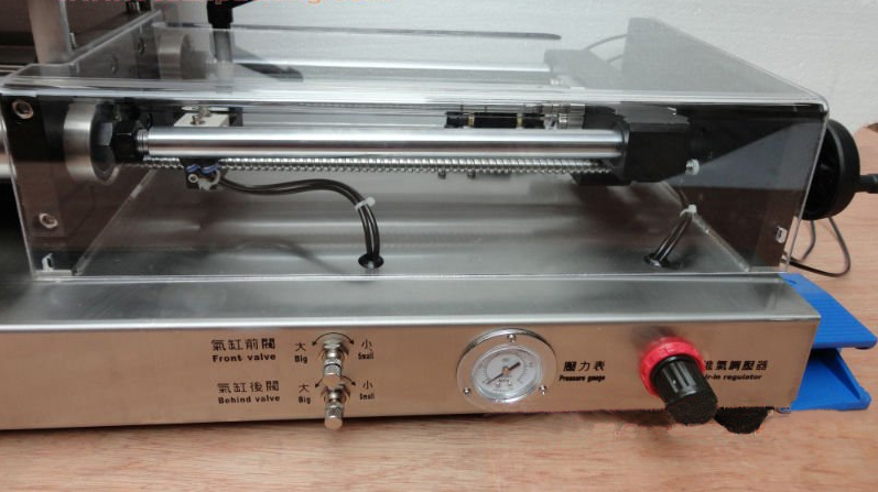 pneumatic part from cream filling machine primo piano per macchina a tramoggia a doppio lato jam.jpg