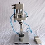 Macchina per crimpare bottiglie di profumo in vetro da tavolo semiautomatica pneumatica