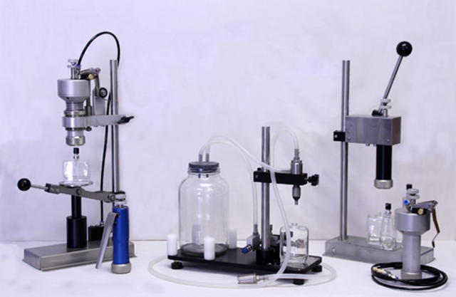 macchine per crimpatura bottiglie di vetro.jpg