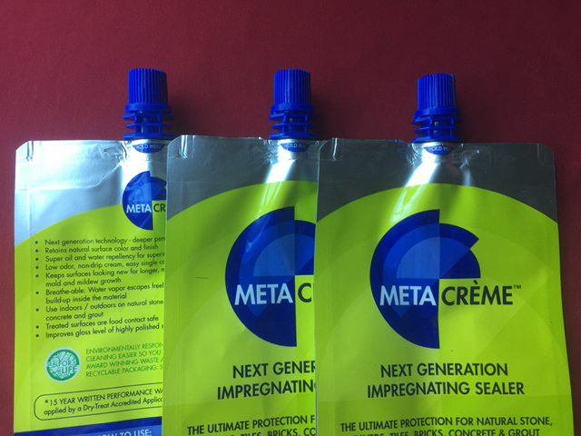 sacchetti con beccuccio inviati dal cliente.jpg