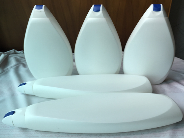 etichettatrice semi automatica samples.jpg