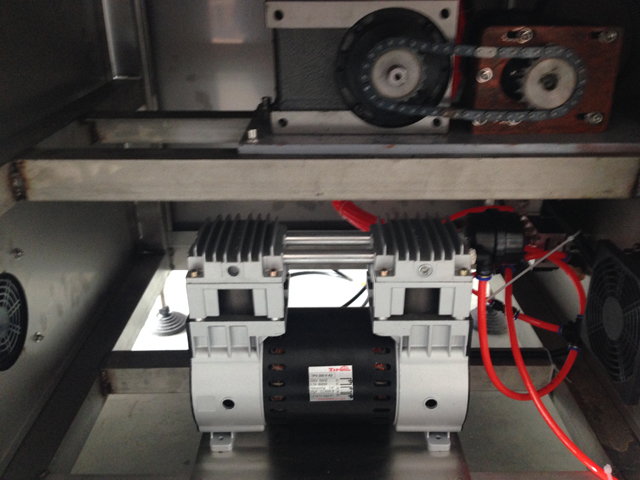 vacuum pump part from vacuum capping machine serbatoio pompa vuoto.jpg