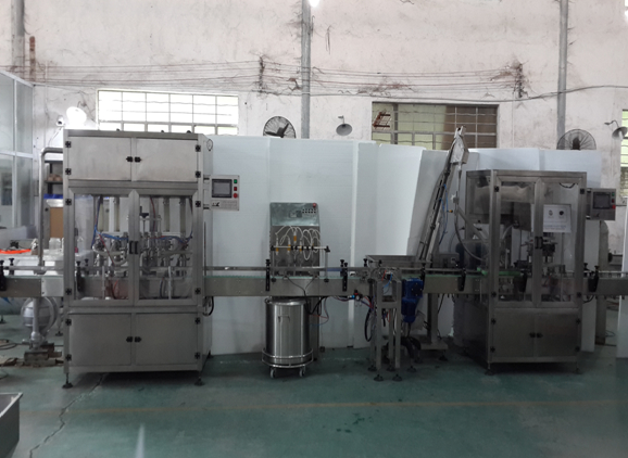 automatic line for thick sauce paste production LINEA DI RIEMPIMENTO PER SALSA.jpg